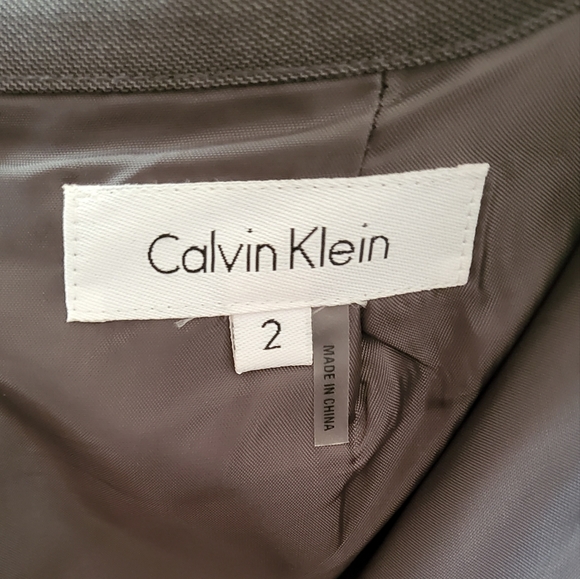 Calvin Klien Gray Blazer Skirt set size 2 - Picture 9 of 11